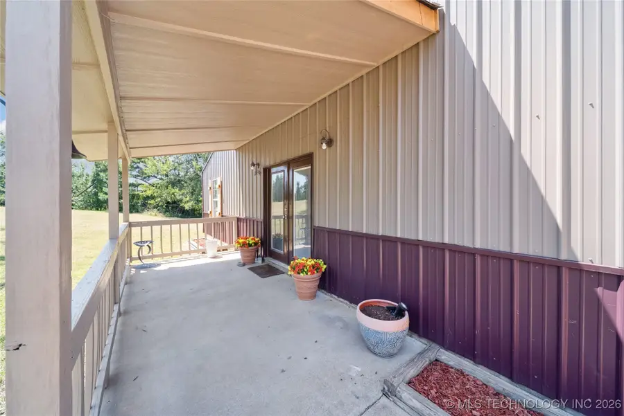 11822 S Rawhide Road E, Claremore, OK 74017 - #3