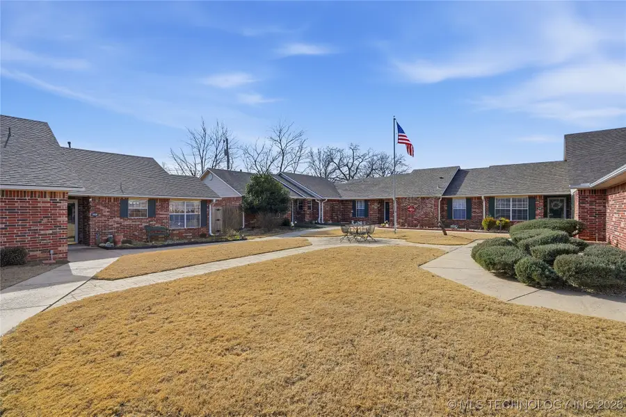 1429 W Evergreen Lane, Claremore, OK 74017 - #3