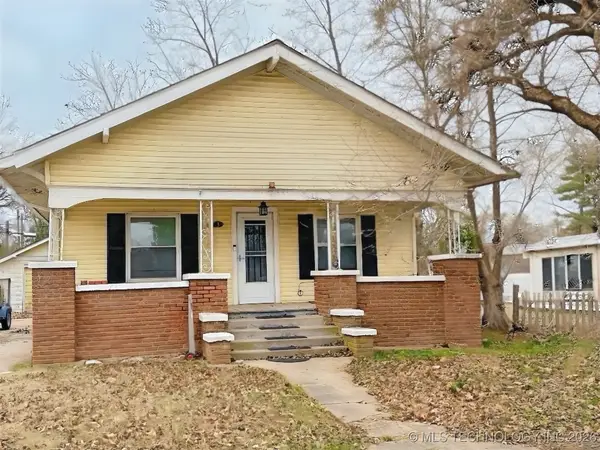 703 E Grand Avenue N, Tonkawa, OK 74653