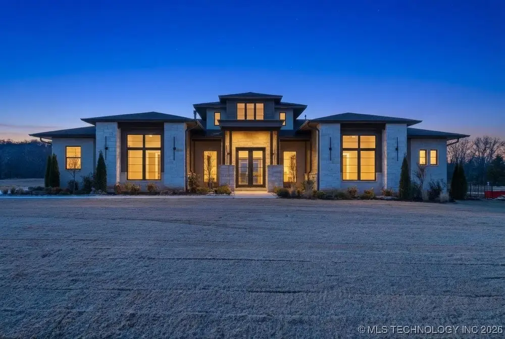 15240 S 27th East Avenue, Bixby, OK 74008 - #1