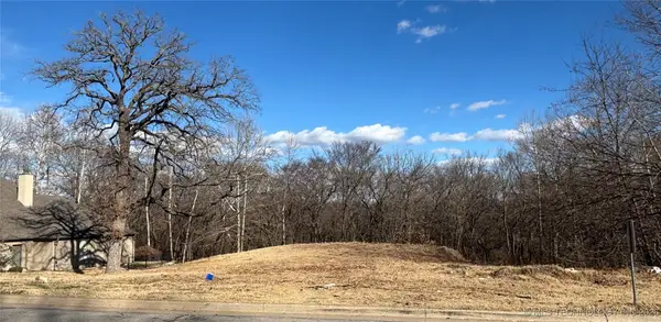 7813 S 7th Street, Broken Arrow, OK 74011