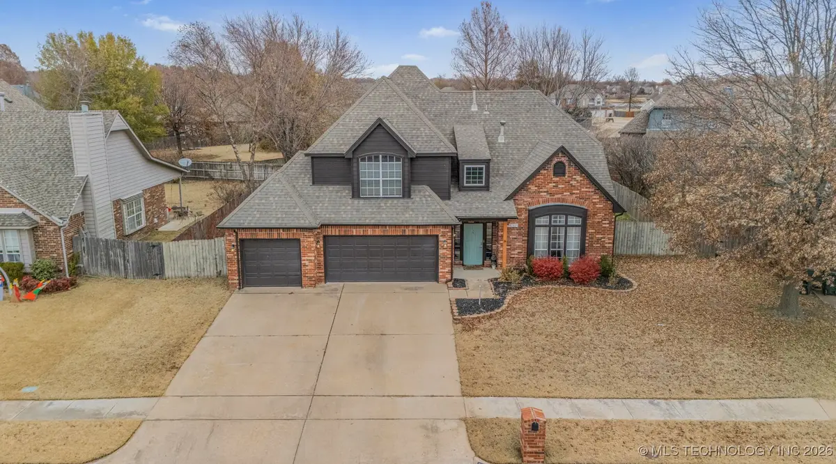 8709 125th East Avenue, Owasso, OK 74055 - #1