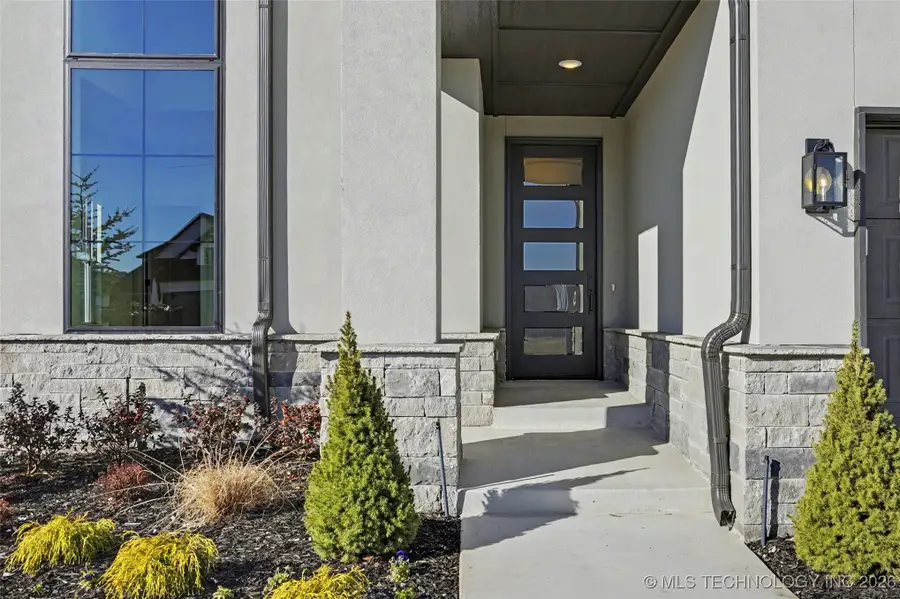 13622 S 21st Court E, Bixby, OK 74008 - Image #2