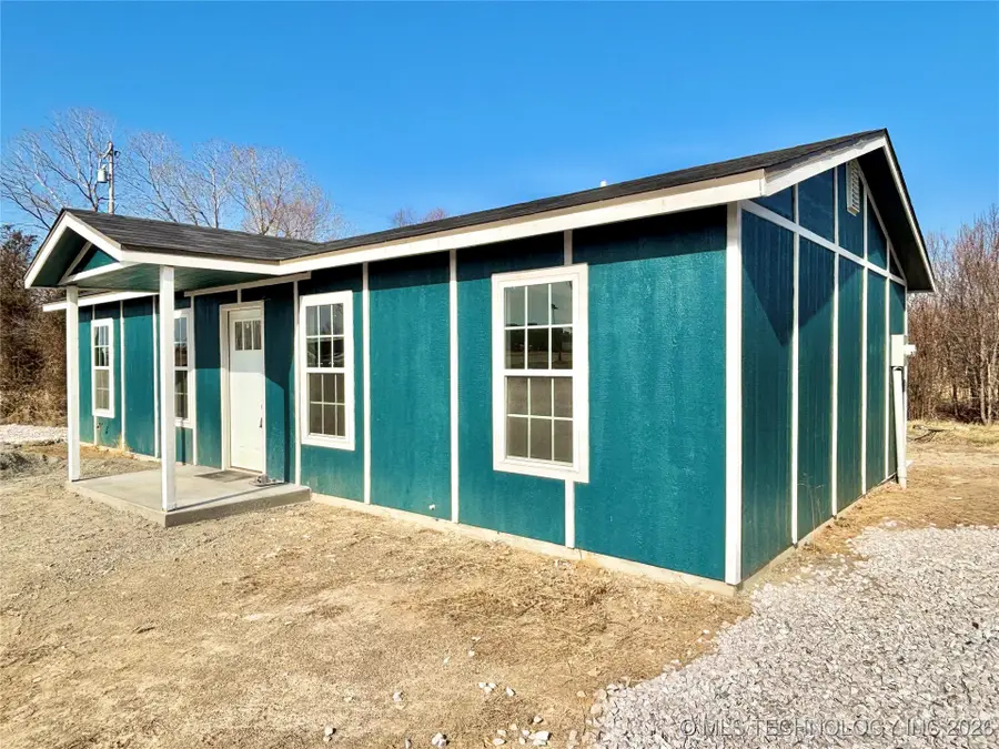 619 S 3rd Avenue #A, Warner, OK 74469 - #2