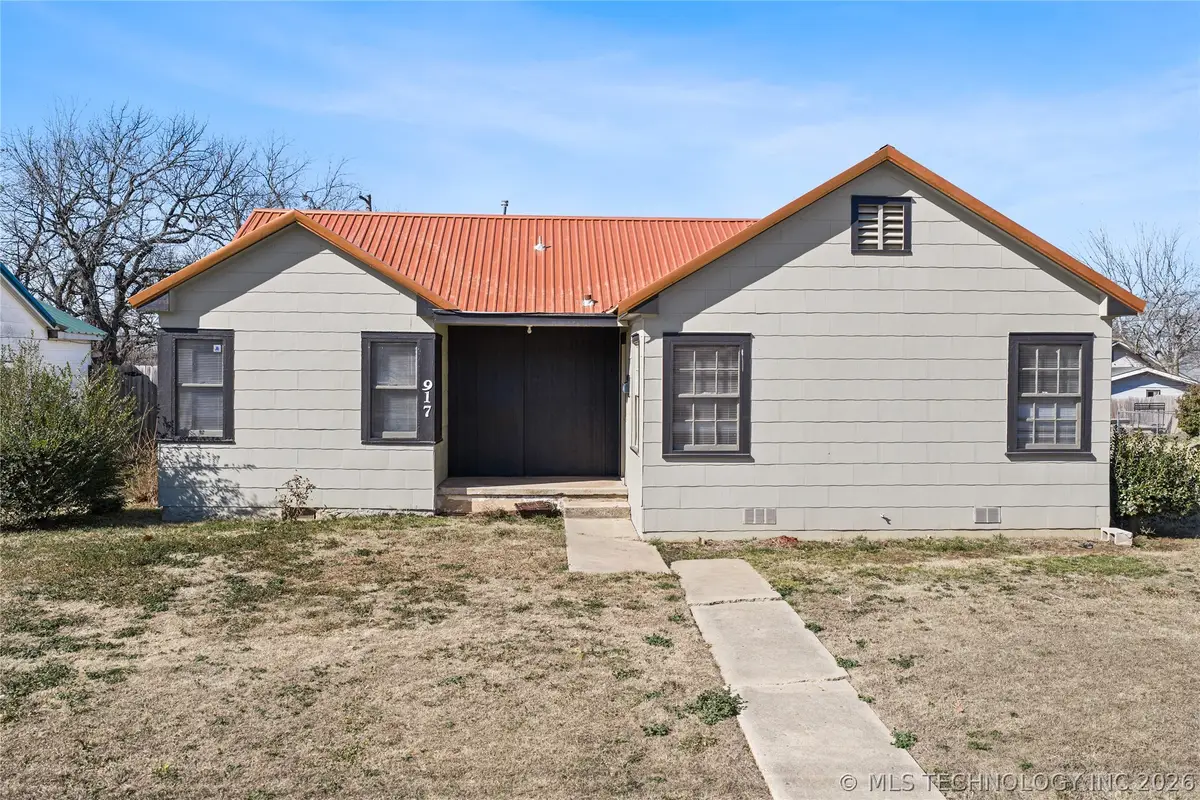 917 E Street Nw, Ardmore, OK 73401 - #1