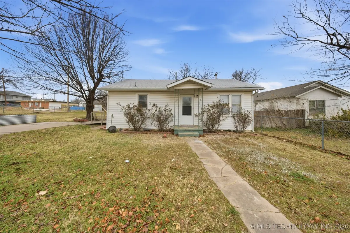 616 E Cherry Street, Cushing, OK 74023 - Image #1