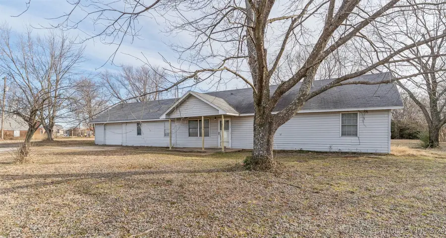 10741 S 4220 Road, Chelsea, OK 74016 - Image #2