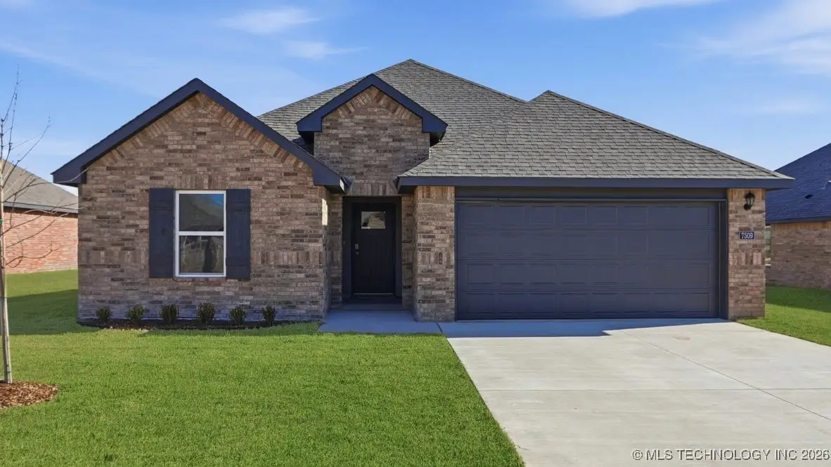 7509 N 154th East Avenue, Owasso, OK 74055 - #1