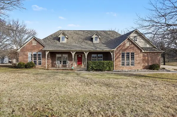 18019 E Brady Street, Catoosa, OK 74015