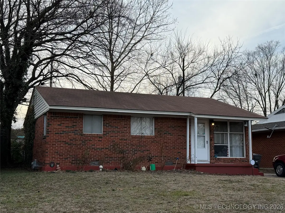 541 SE Greystone Avenue, Bartlesville, OK 74006 - Image #1