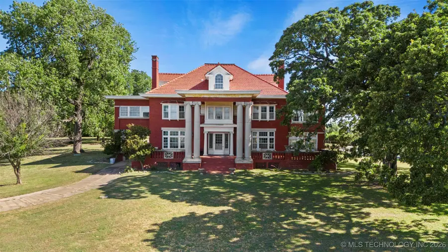 1312 E 9th, Ada, OK 74820 - #2