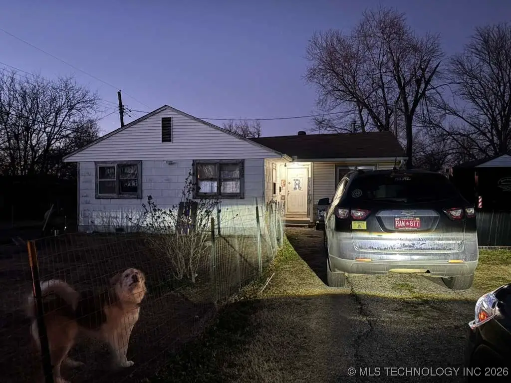 4208 NE Michigan Street, Bartlesville, OK 74006 - Image #1