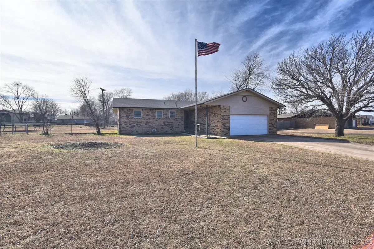 139 Meadow View Street, Mannford, OK 74044 - Image #1