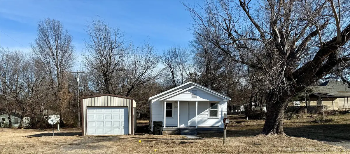 204 N Garrison Avenue, Fort Gibson, OK 74434 - Image #1