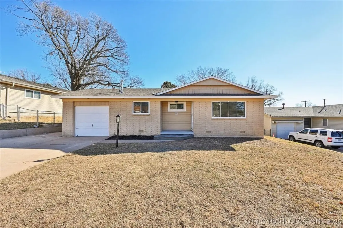 1017 N Cedar Avenue, Sand Springs, OK 74063 - Image #1