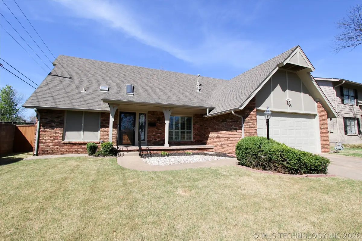 2821 E 26th Street, Tulsa, OK 74114 - #1