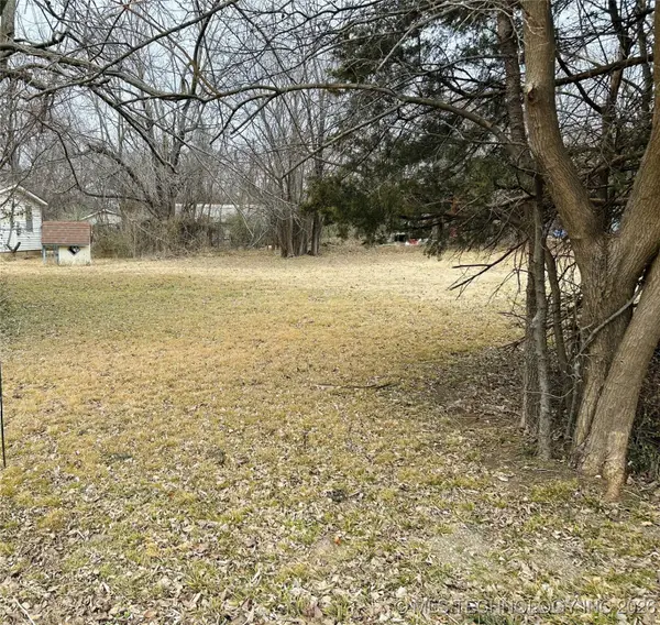 00640 E 5th Street, Tulsa, OK 74108