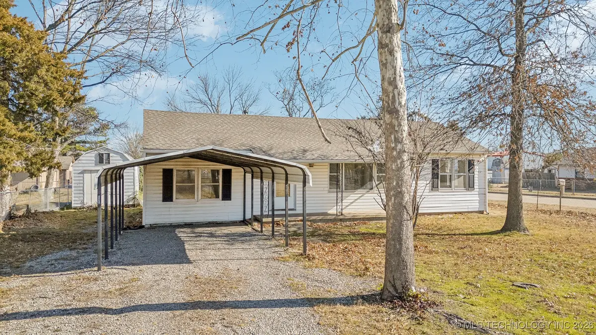 946 S Reavis Road, Claremore, OK 74017 - #1