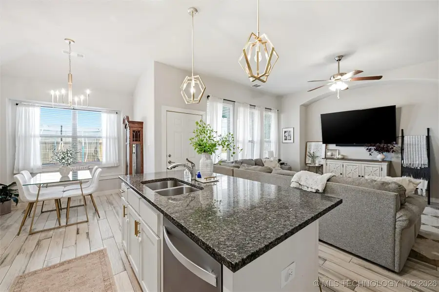 96 Tallgrass, Calera, OK 74730 - #3