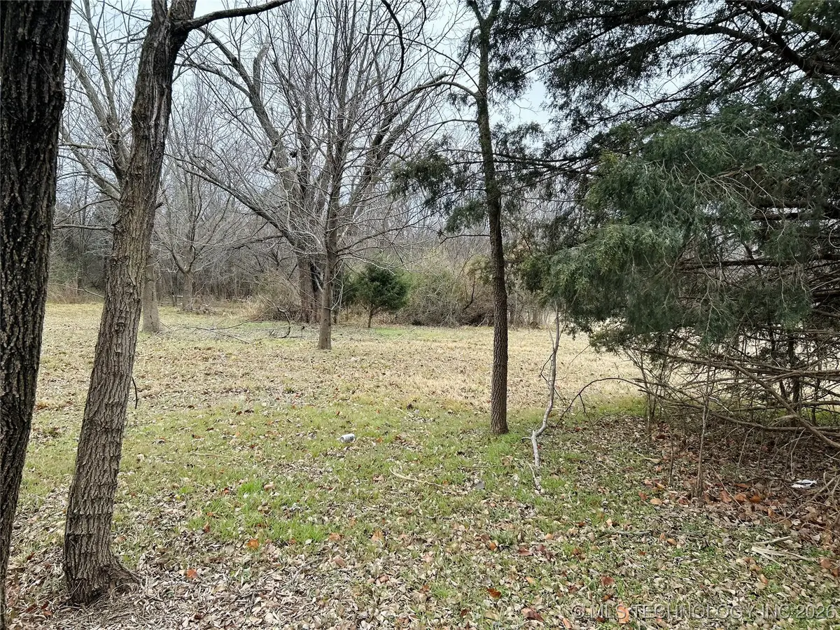 02070 E 5th Street, Tulsa, OK 74108 - Image #1