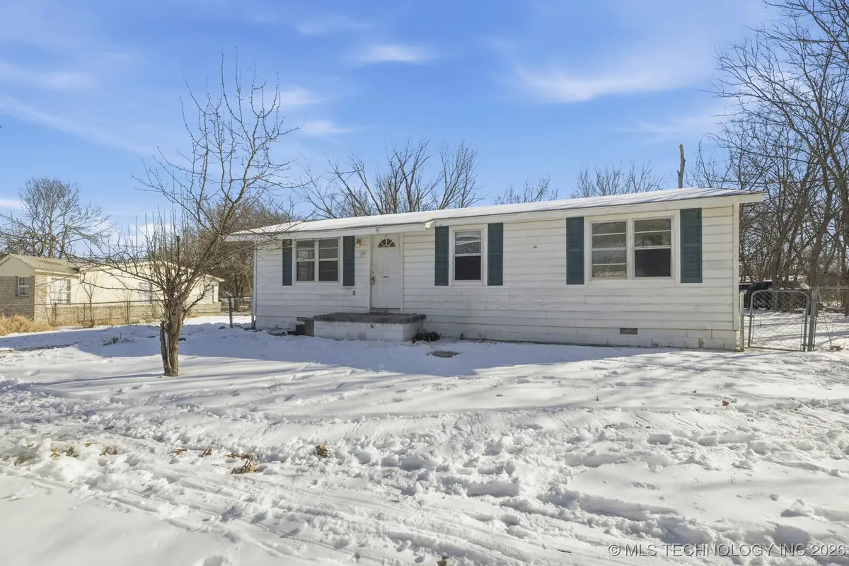 219 S Ash Street, Kellyville, OK 74039 - #1