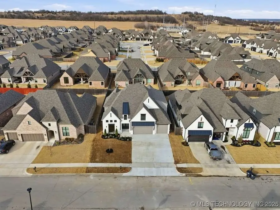 16805 E 43rd Street, Tulsa, OK 74134 - Image #2