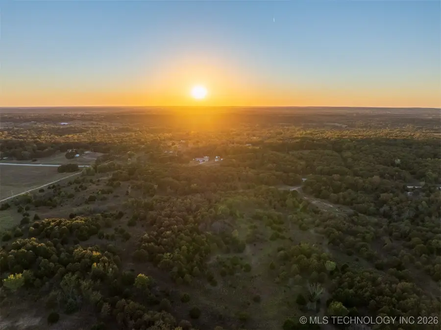 2 S 401 West Avenue, Bristow, OK 74010 - #2