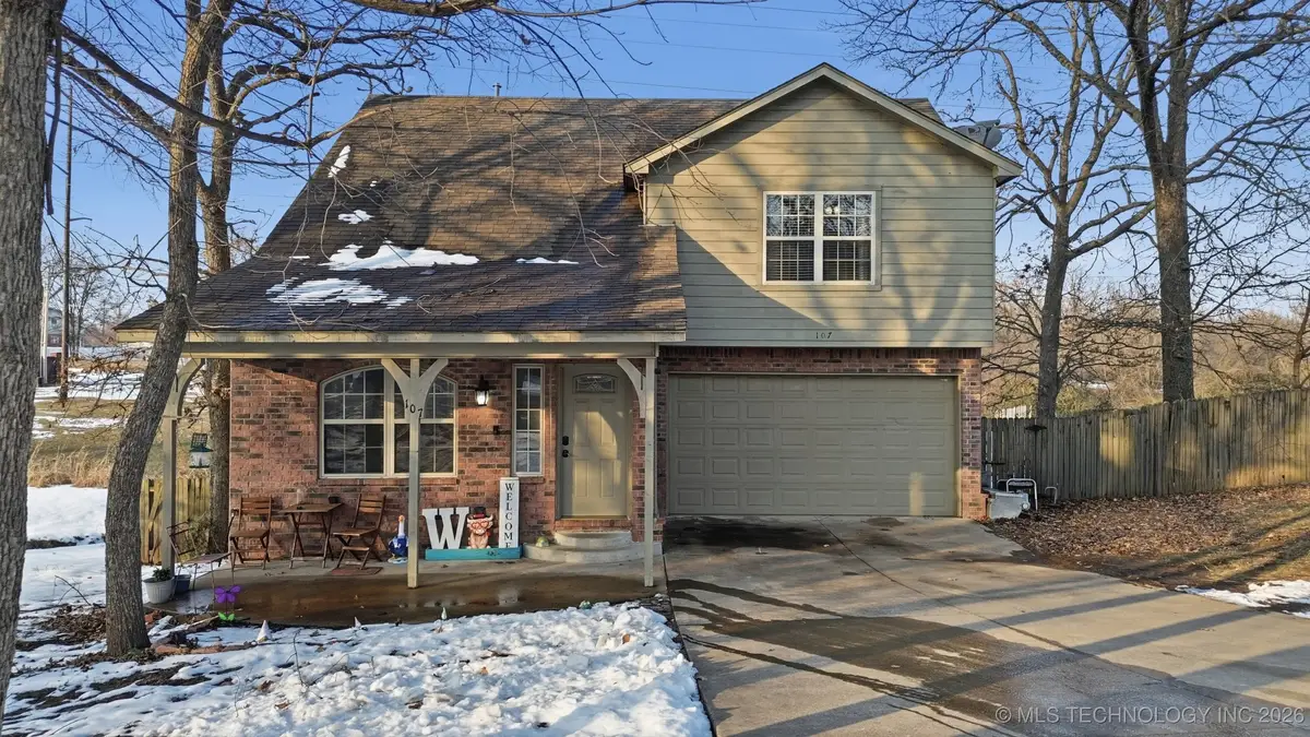 107 E 116th Place, Jenks, OK 74037 - #1