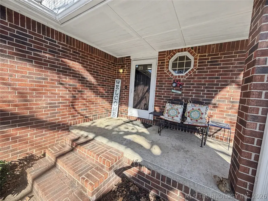 117 Oakwood Drive, Tahlequah, OK 74464 - #3