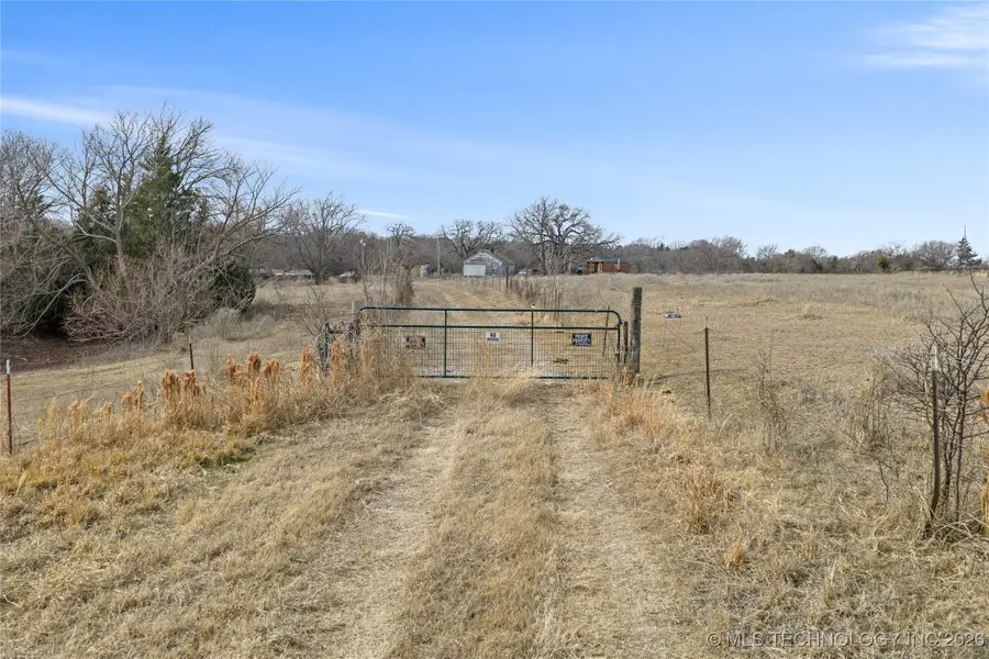 14394 Clifton Road, Marietta, OK 73448 - #2