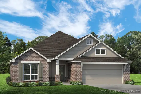 12452 S Lakewood Avenue, Bixby, OK 74008