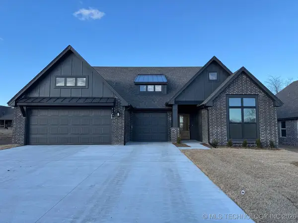 3143 E 147th Place, Bixby, OK 74008