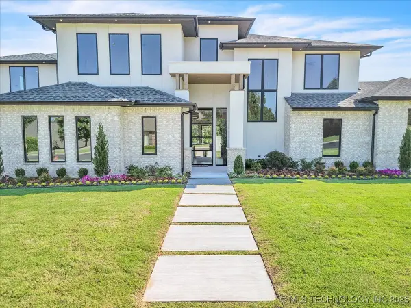 5835 E 139th Street S, Bixby, OK 74008