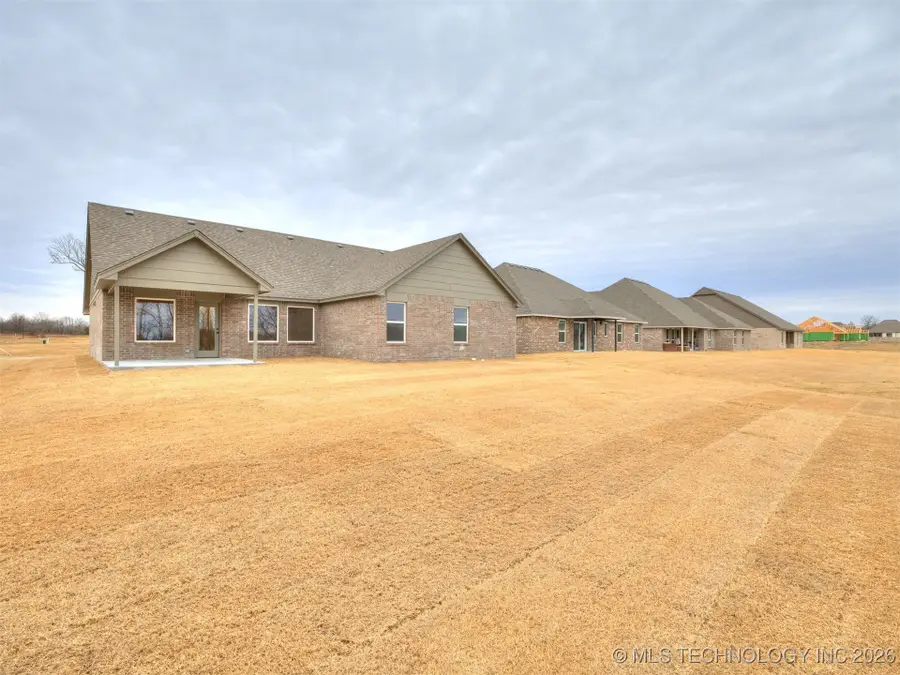 14757 S College Place, Bixby, OK 74008 - Image #2