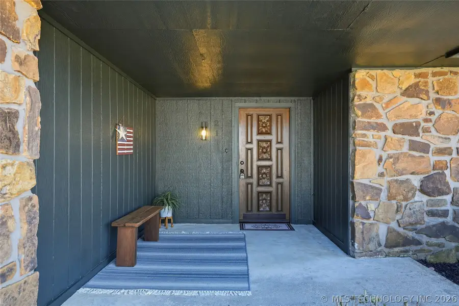 217 W Miami Street, Broken Arrow, OK 74011 - #3