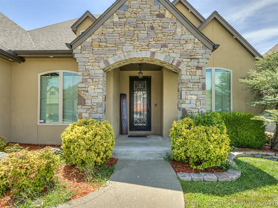 5874 E 145th Street S, Bixby, OK 74008 - #3