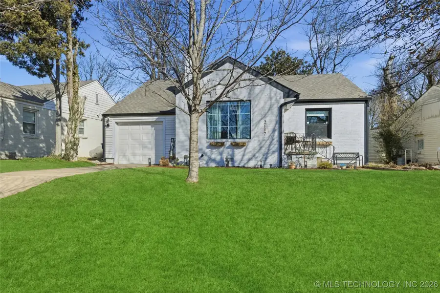 2117 S Delaware Court, Tulsa, OK 74114 - Image #2