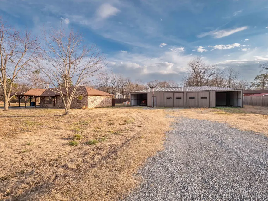 400 W Coal Avenue, McAlester, OK 74501 - #3