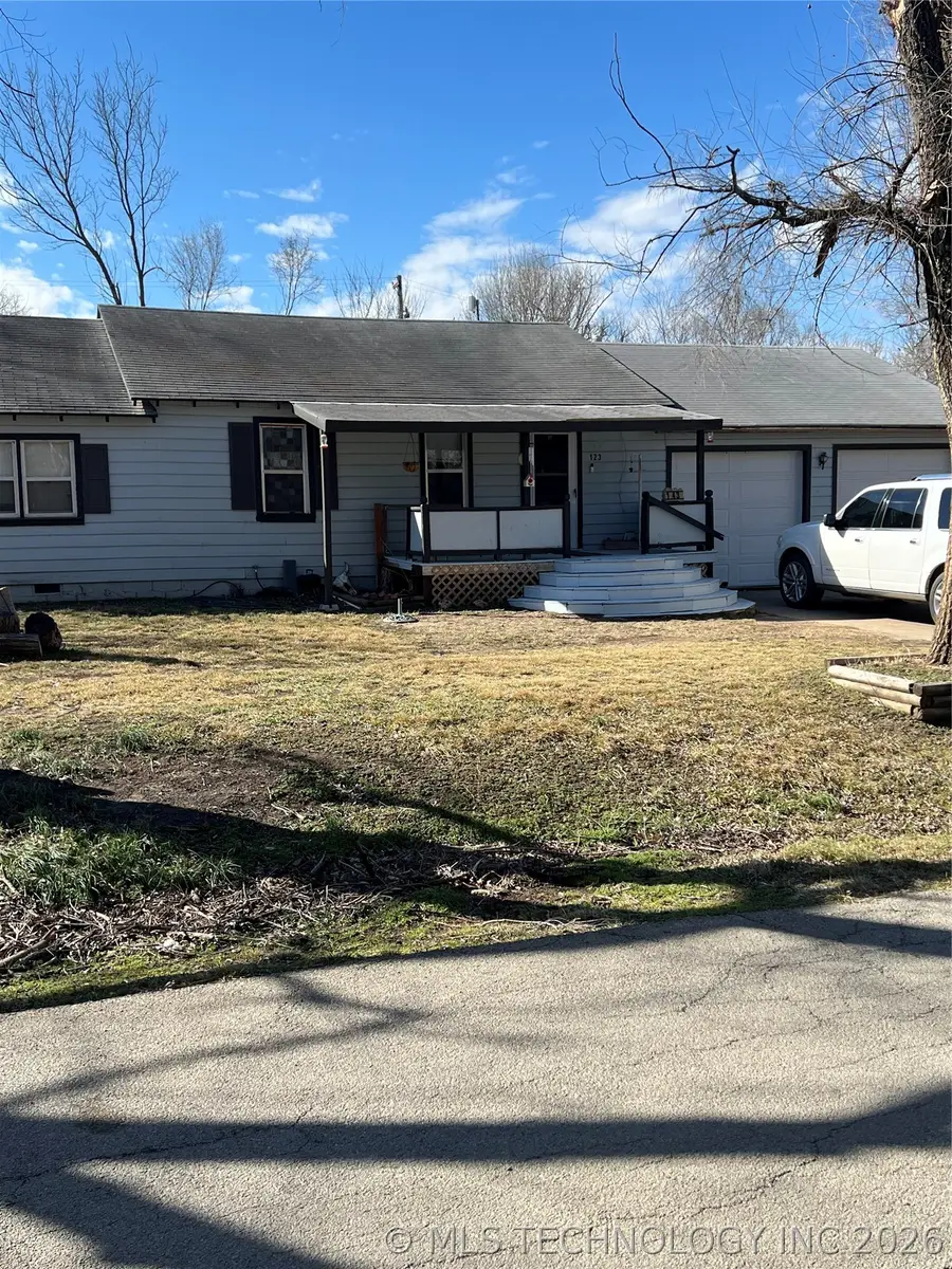 143 Columbus Avenue, Pawhuska, OK 74056 - #2