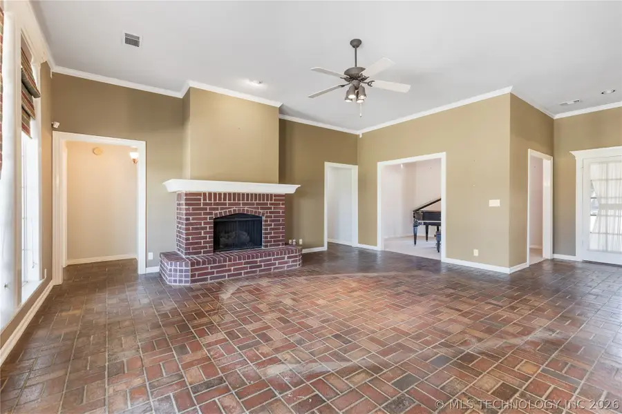 3311 Heritage Drive, Claremore, OK 74019 - #2