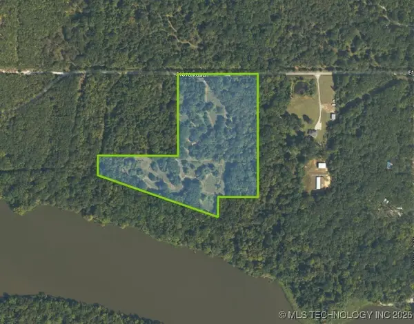 E 1070 Road, Vian, OK 74962