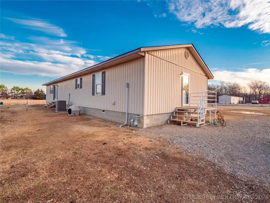609 1st Street, Pittsburg, OK 74560 - #2