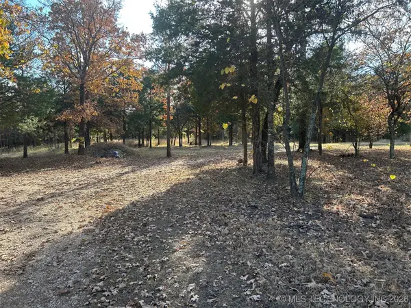 0000 E 1009 Road, Gore, OK 74435