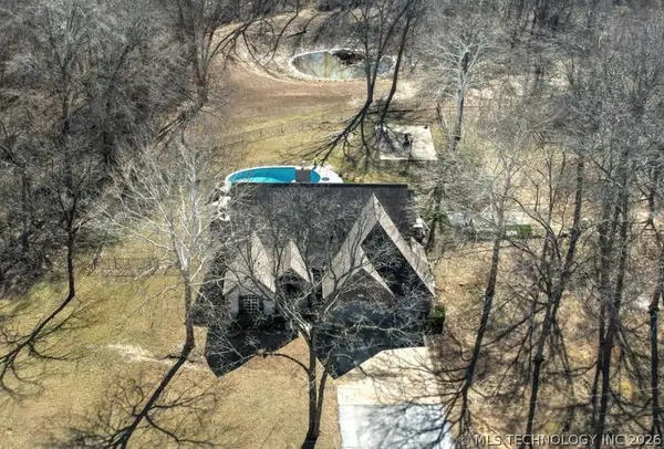 28310 E 6th Place, Catoosa, OK 74015