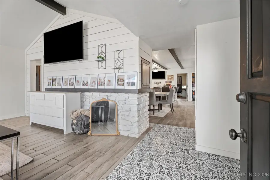 2401 Grandview Avenue, Pawhuska, OK 74056 - #2