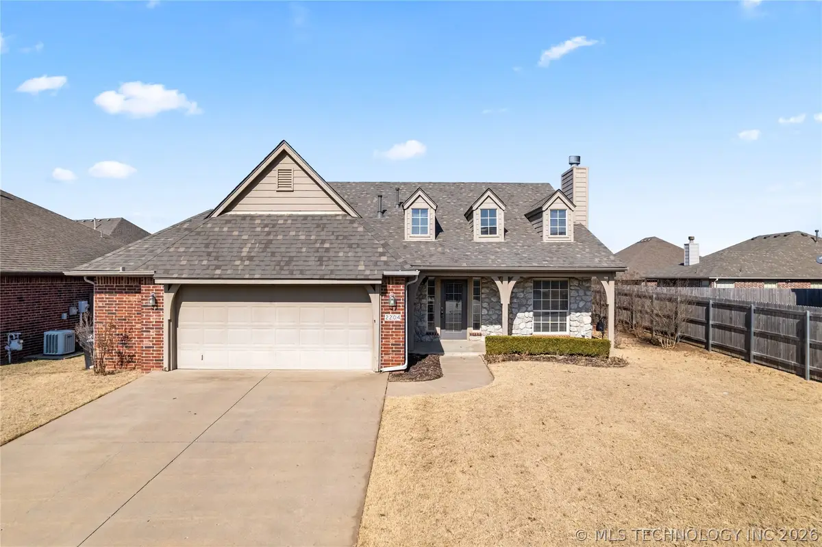 2204 E Princeton Street, Broken Arrow, OK 74012 - #1