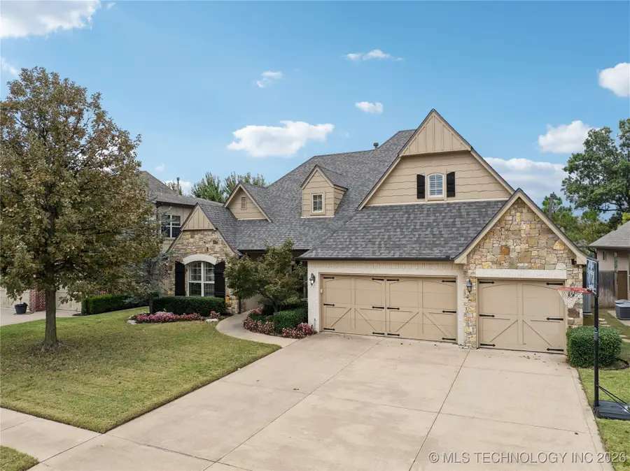 10926 S 77th Avenue E, Tulsa, OK 74133 - Image #2