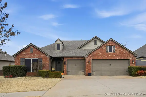 513 W 51st Place, Sand Springs, OK 74063