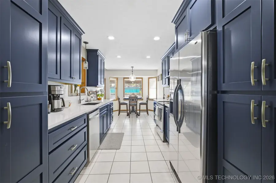 336 SE 16th Street, Pryor, OK 74361 - #3