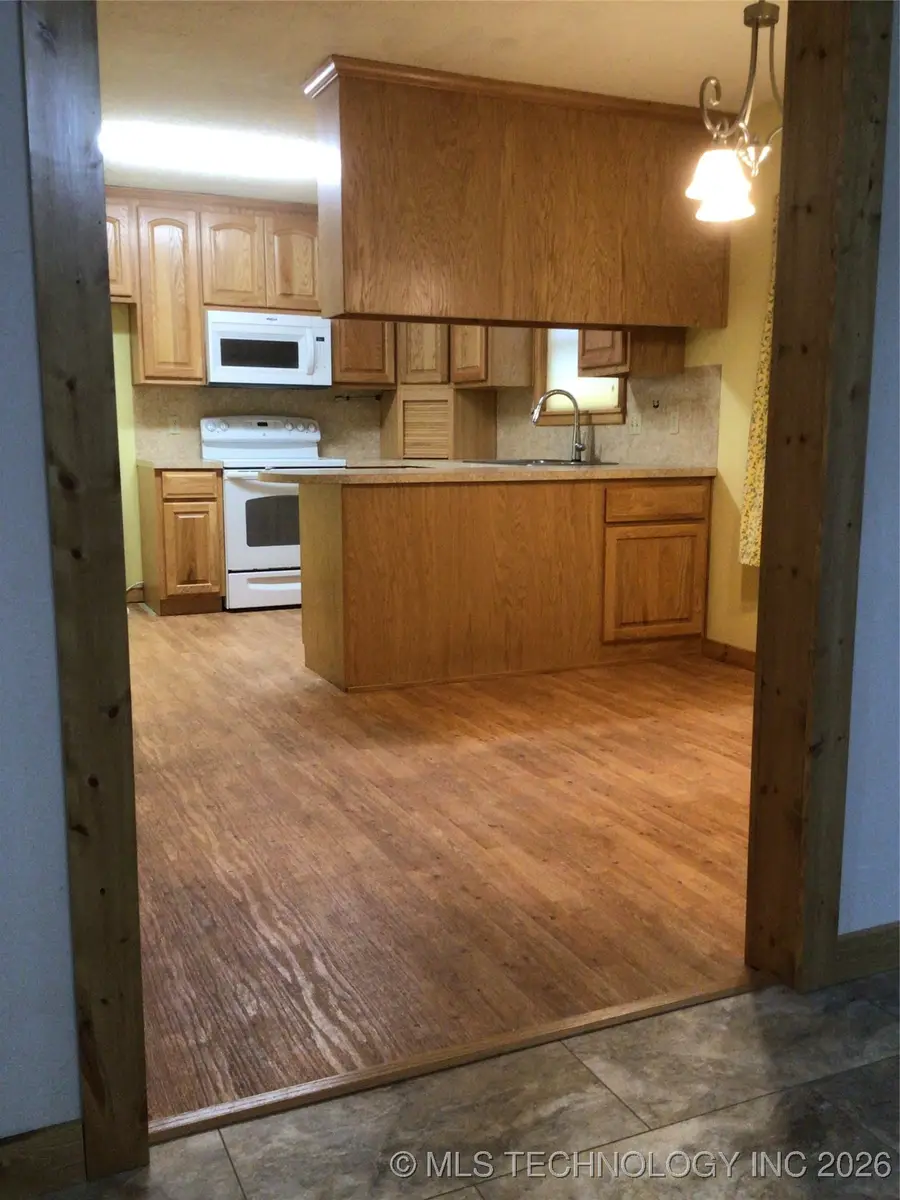 205 Keirsey Korner, Pryor, OK 74361 - #3